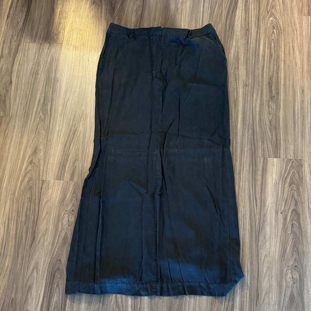 Reformation skirt